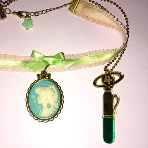 Sailor Moon Sailor Jupiter choker and necklace